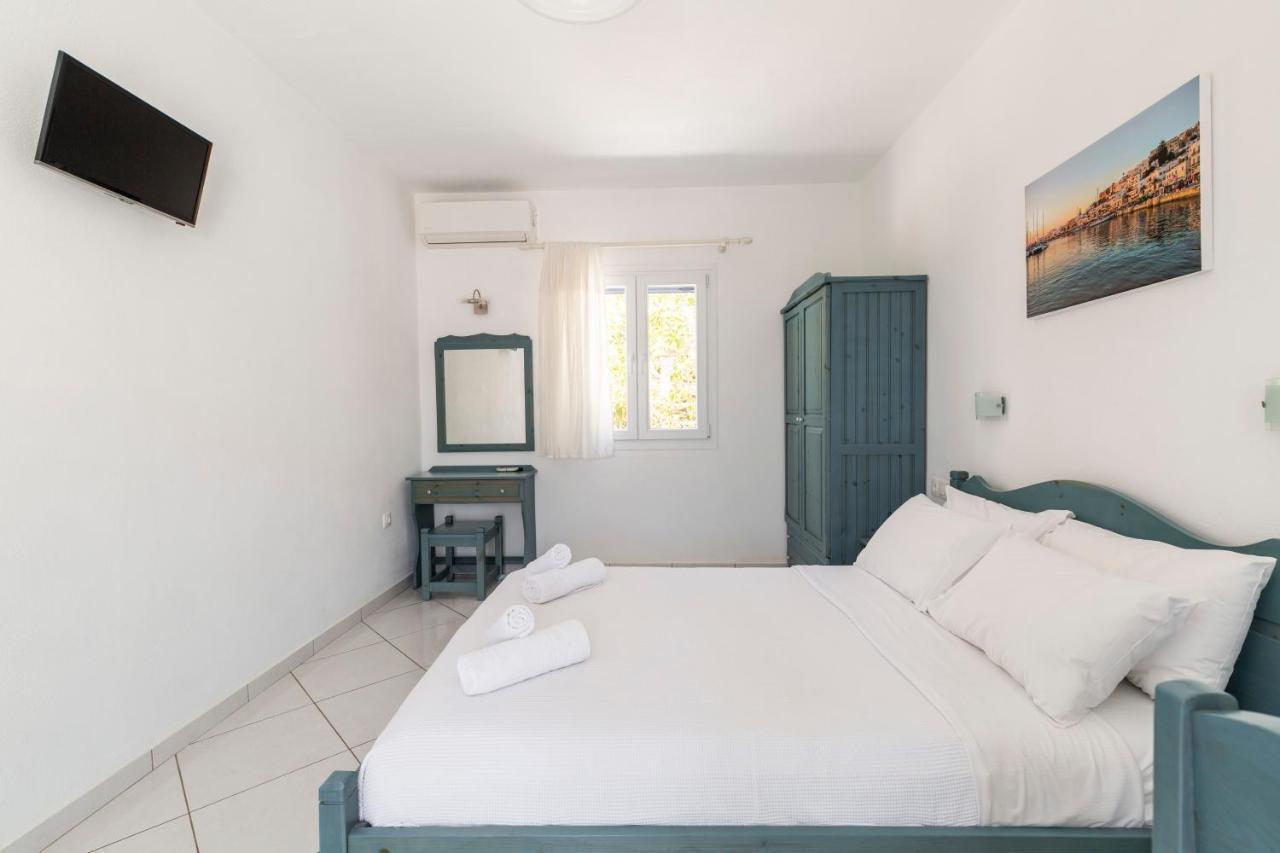 Ikaros Studios & Apartments Naxos City Εξωτερικό φωτογραφία