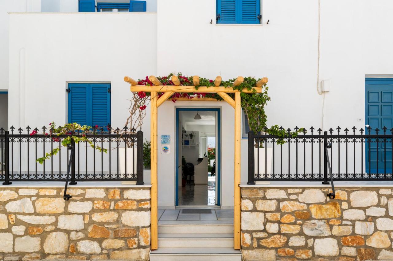 Ikaros Studios & Apartments Naxos City Εξωτερικό φωτογραφία